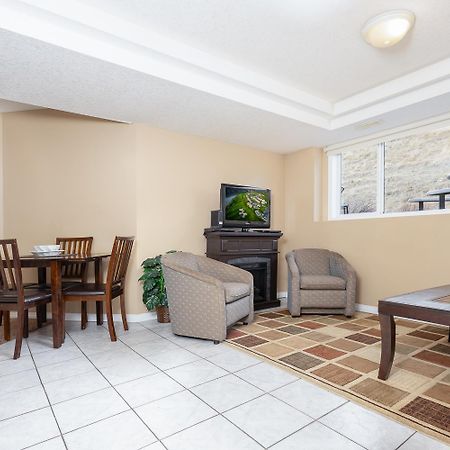 Paradise Canyon Golf Resort - Luxury Condo M409 Lethbridge Eksteriør bilde