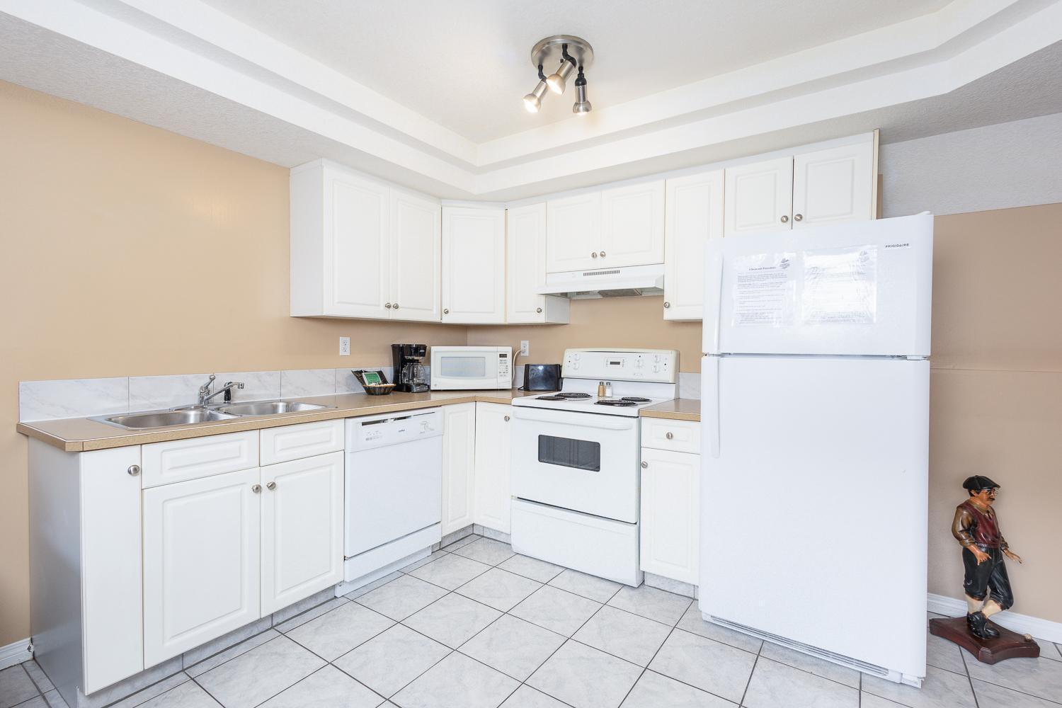 Paradise Canyon Golf Resort - Luxury Condo M409 Lethbridge Eksteriør bilde