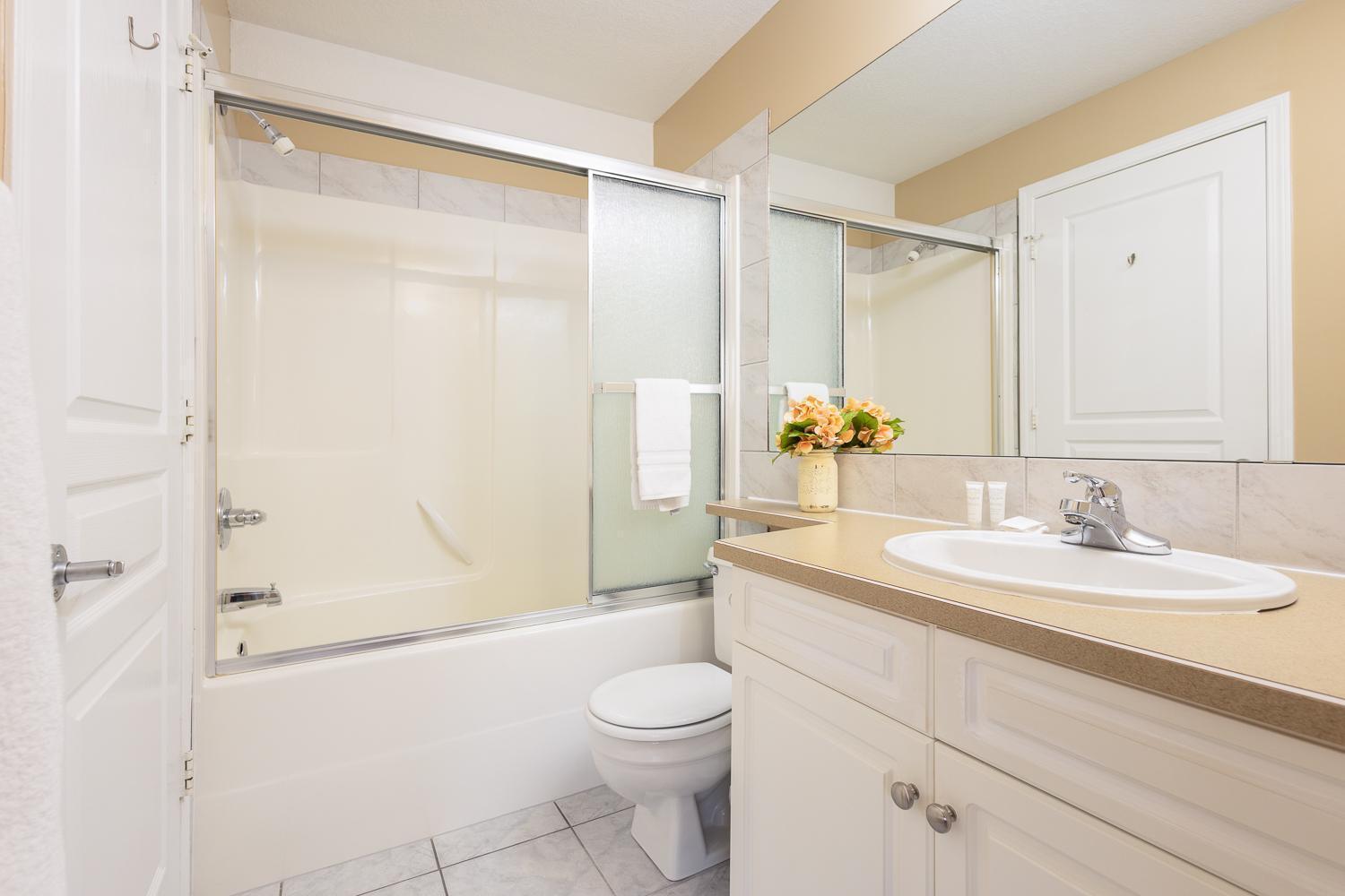 Paradise Canyon Golf Resort - Luxury Condo M409 Lethbridge Eksteriør bilde